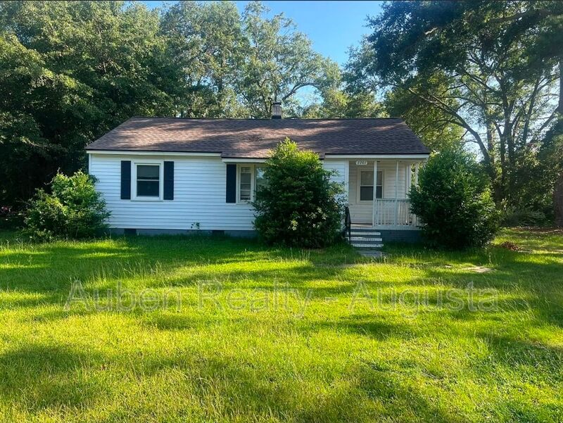 Augusta House: 2201 Shirley Ave