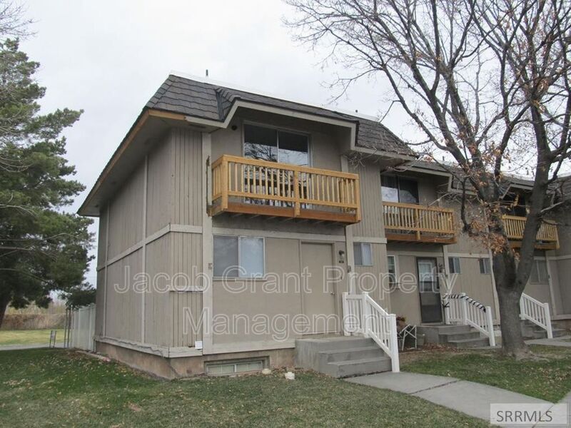 Ammon House: 1474 South Falcon Drive