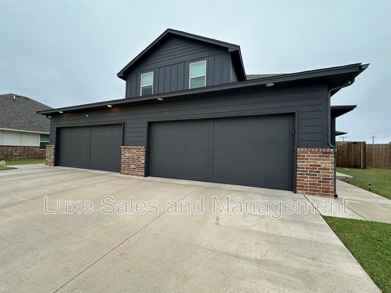 Oklahoma City House: 10516 Utica Drive