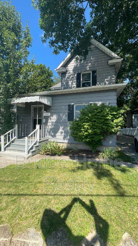 Mars House: 507 Cherry St