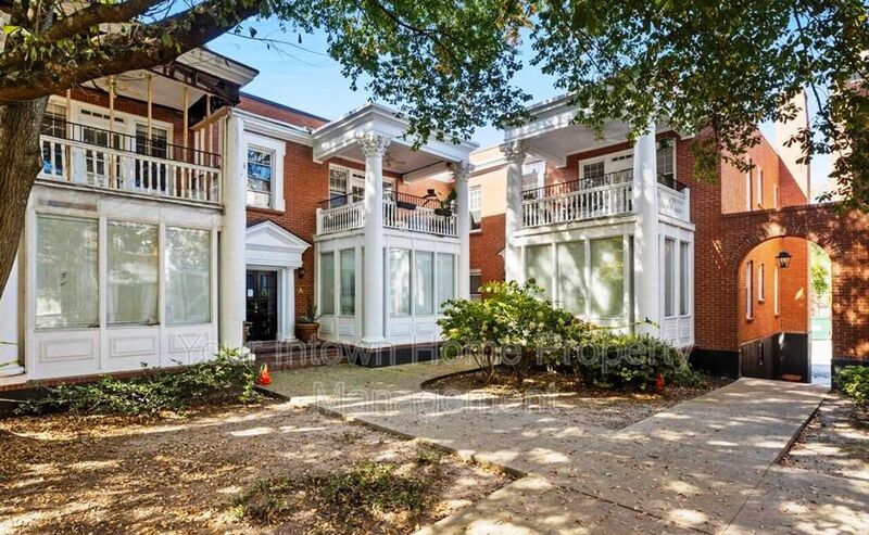 Atlanta Condo: 872 Briarcliff Rd NE Unit B4