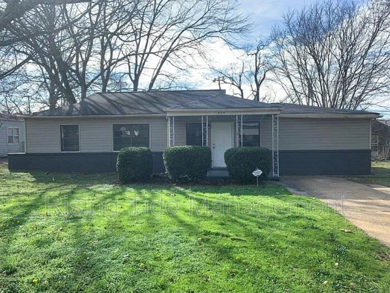 Midfield House: 424 Grant St