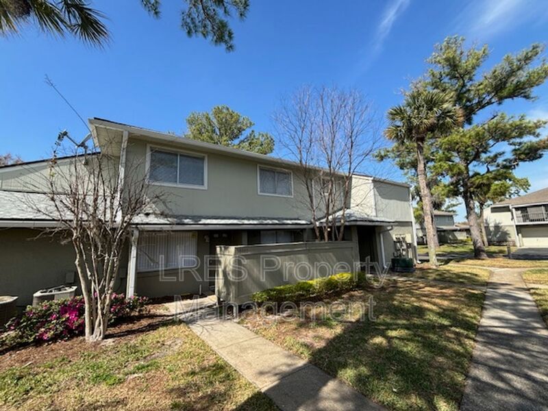 Orlando House: 4444 Ring Neck Road