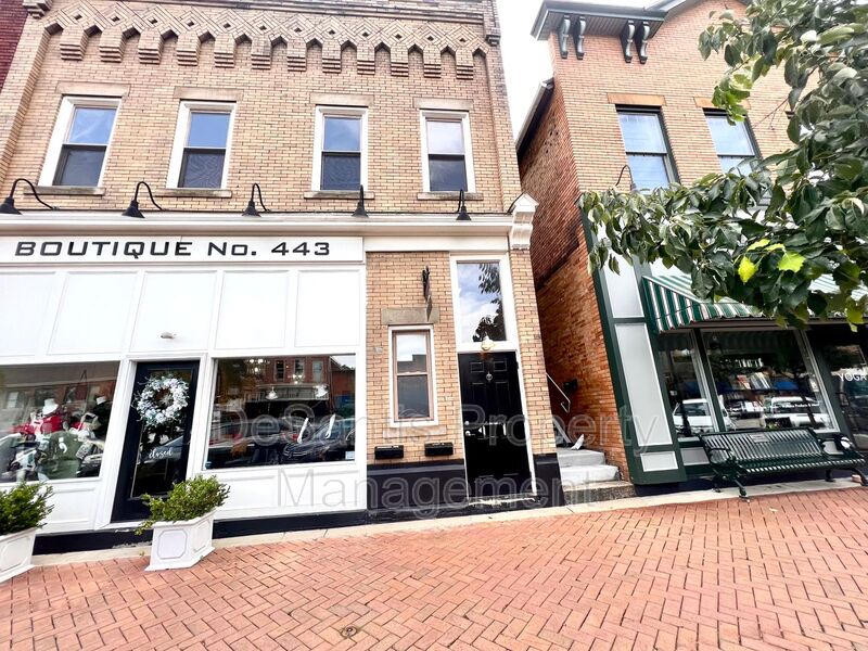 Beaver Condo: 443 3rd Street