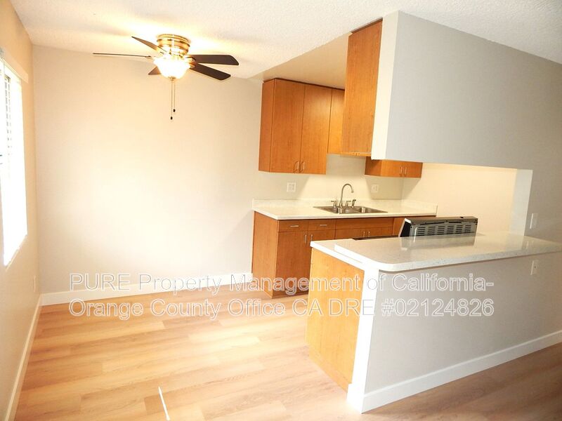 Huntington Beach Condo: 402 Nashville Avenue