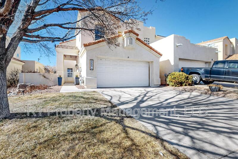 Rio Rancho House: 3233 Renaissance Drive Southeast
