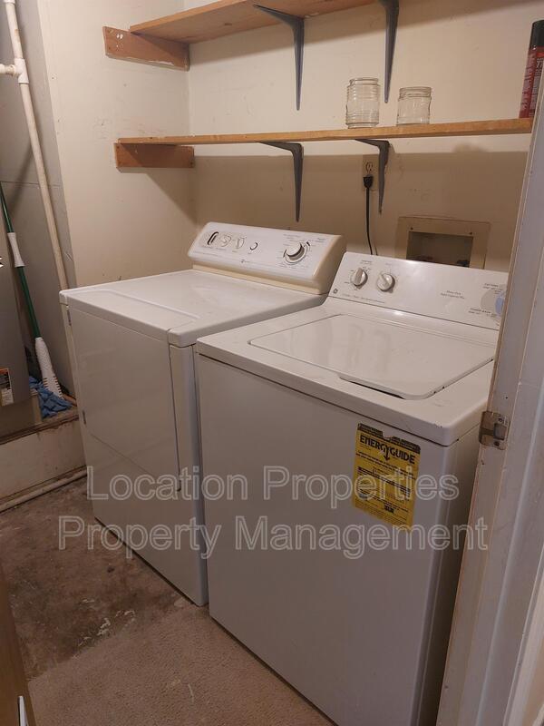 3810 Overland Drive - 3, Lawrence, Kansas rental photo 12 of 20