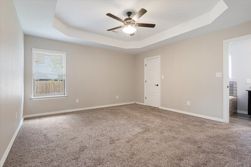 Pea Ridge House: 205 Ross Salvage Road