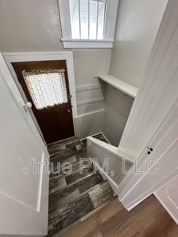 Havre Condo: 232 7th Avenue