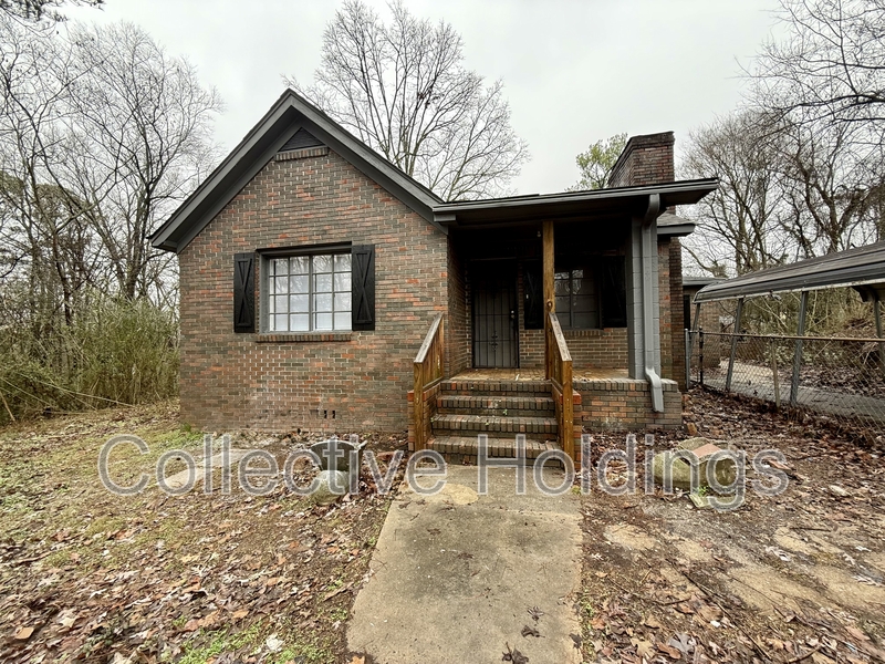 Birmingham House: 628 Heflin Avenue East