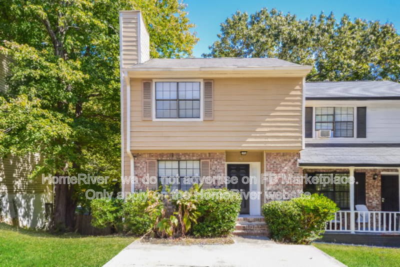 Austell House: 6981 Flagstone Dr