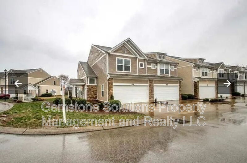 Spring Hill Townhome: 2015 Lavender Ct