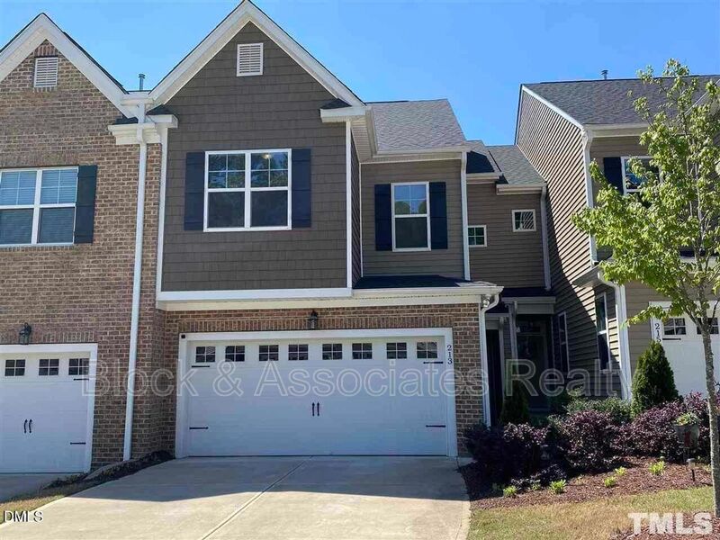 Durham House: 213 Churment Court