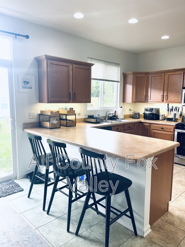 Main Rental Photo 5