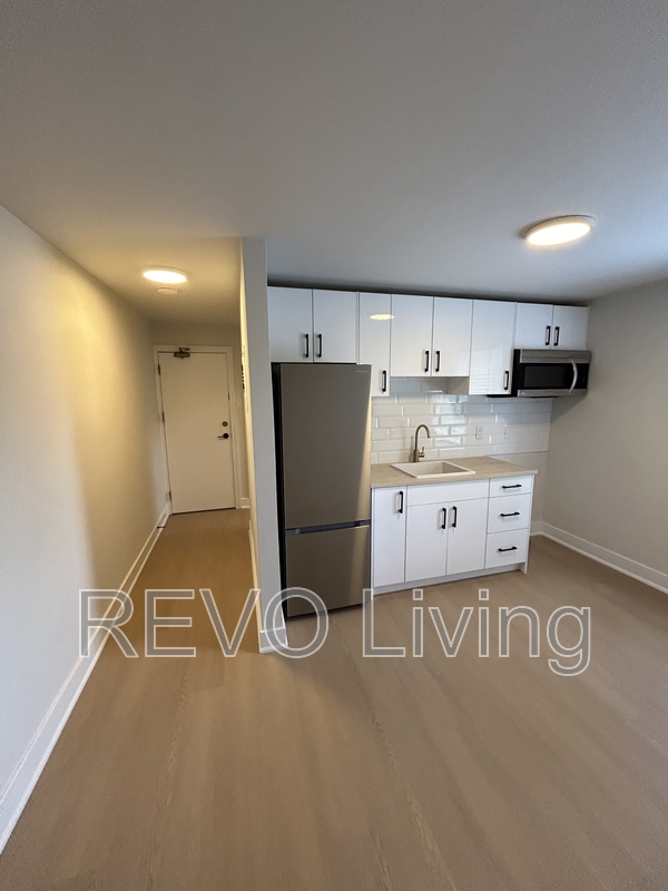 St Catharines Condo: 3 Water St5