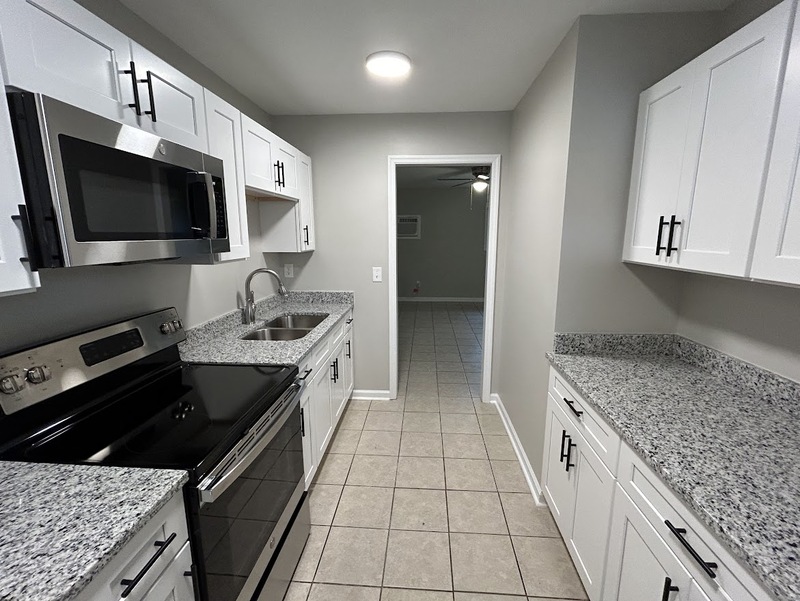 Huntsville House: 4004 McVay Street SW