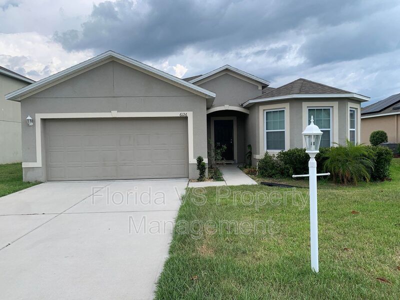 Winter Haven House: 6126 Forest Ridge Way