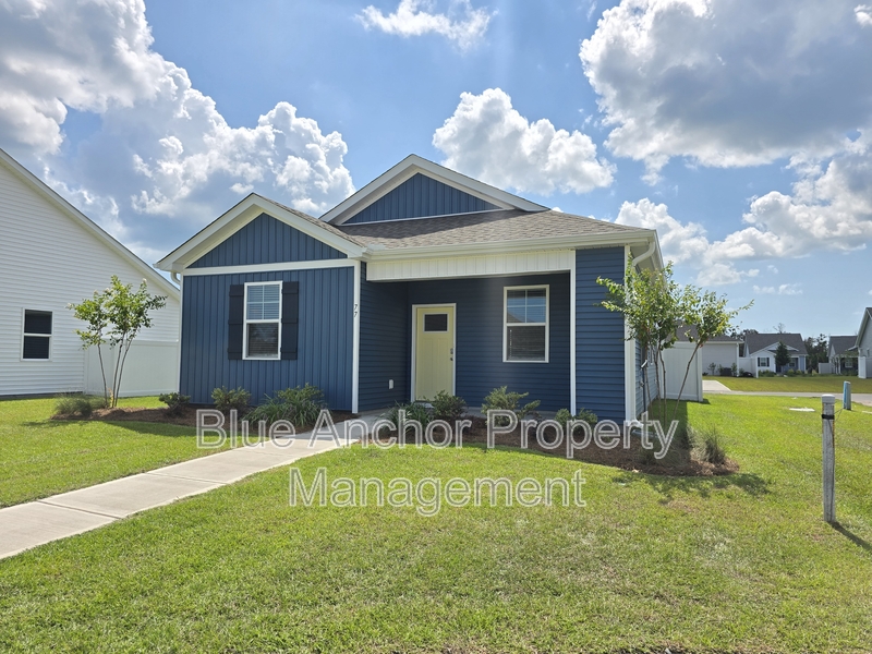 Wilmington House: 77 Bonaparte St