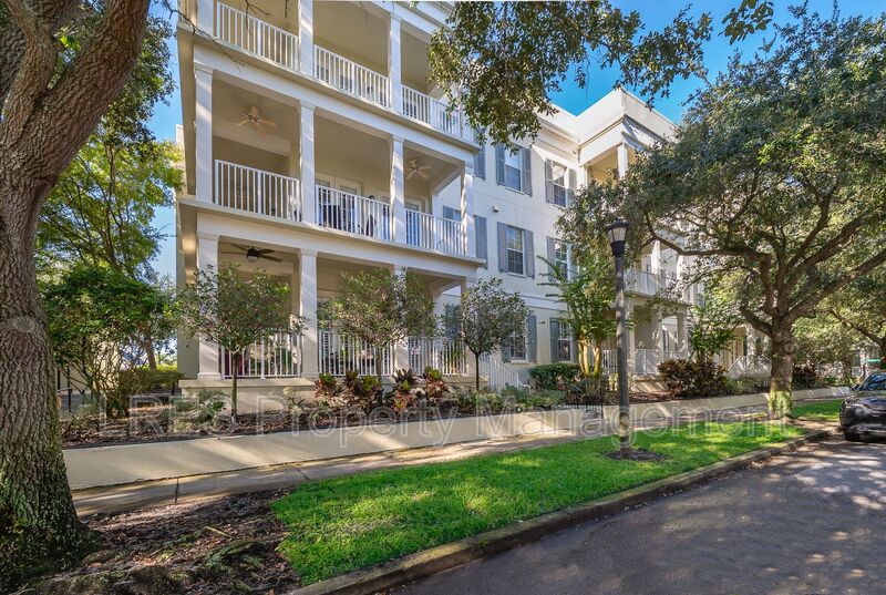 Orlando House: 1594 Common Way Rd
