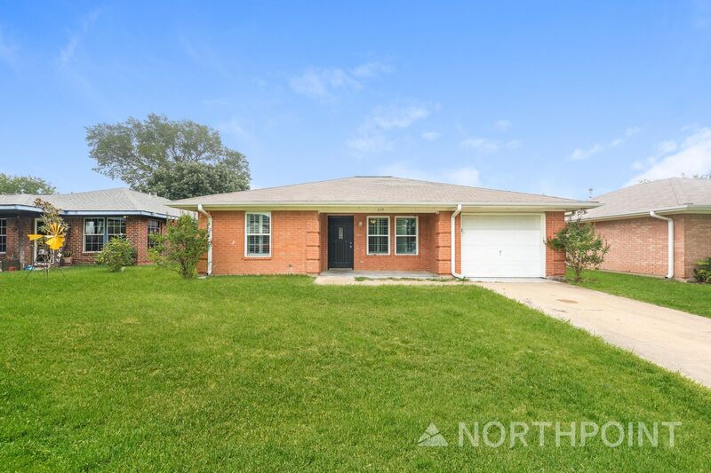 Forney House: 609 E Buffalo St