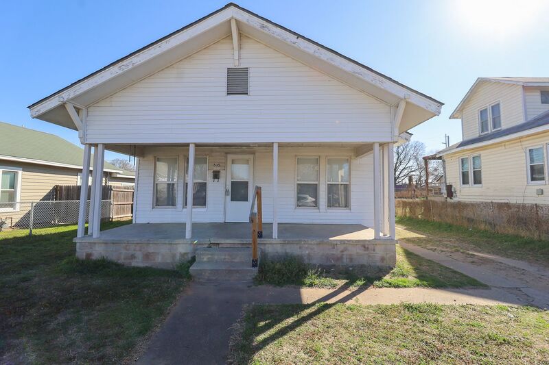 Tulsa House: 535 S 39th W Ave