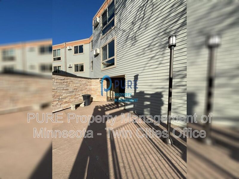 Minneapolis Condo: 3540 Hennepin Ave