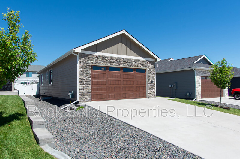 Cheyenne House: 3519 Blue Feather Trail