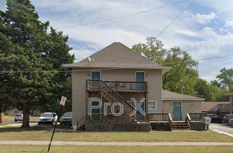 Pittsburg House: 1409 S Broadway