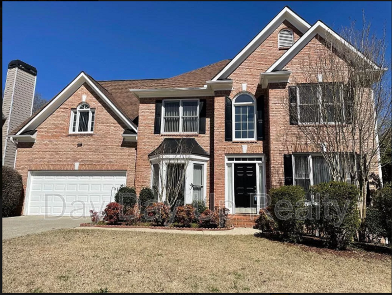 Dacula House: 1474 Lake Heights Cir
