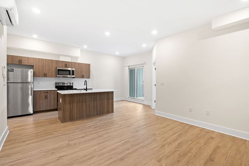 Philadelphia Condo: 6155 Ridge Avenue - 301