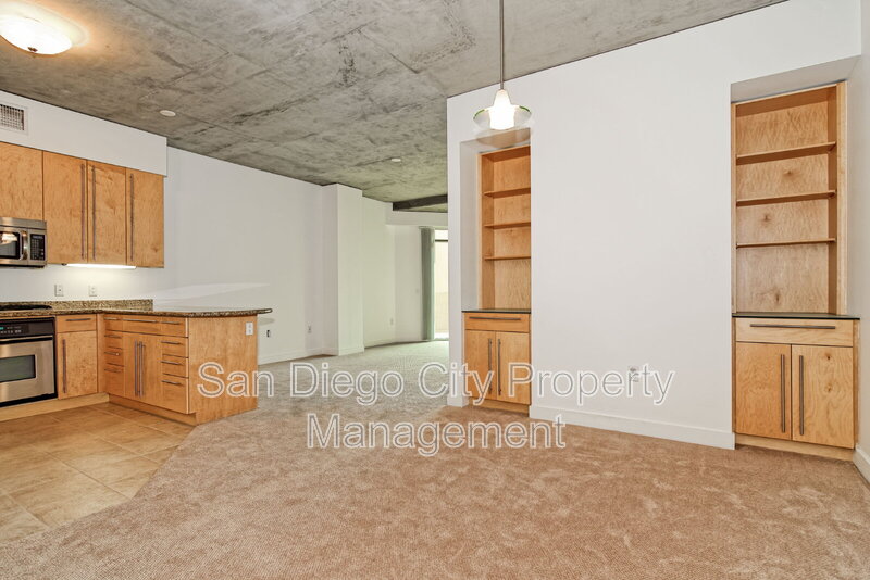 San Diego House: 801 Ash St.