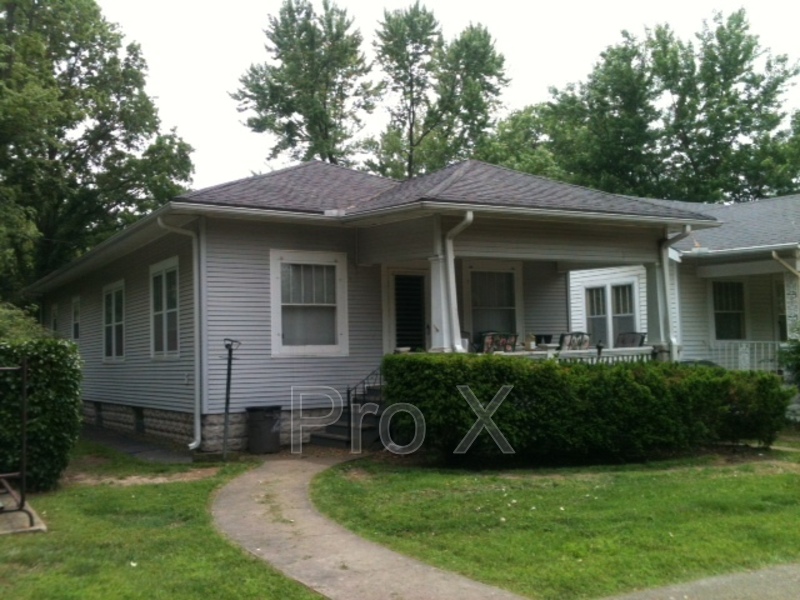 Pittsburg House: 201 W. Madison