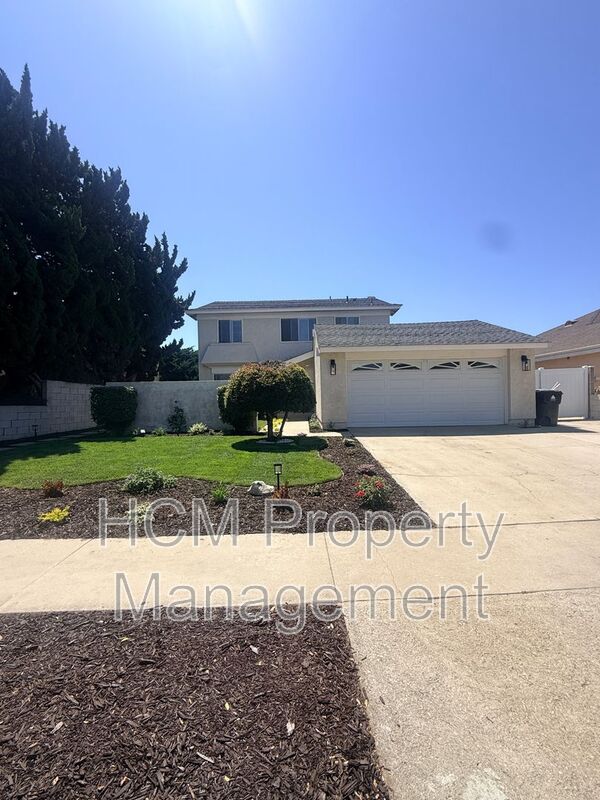Harbor City House: 23709 Maidstone Pl