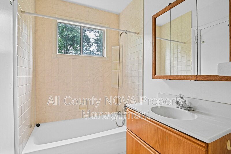 Main Rental Photo 33