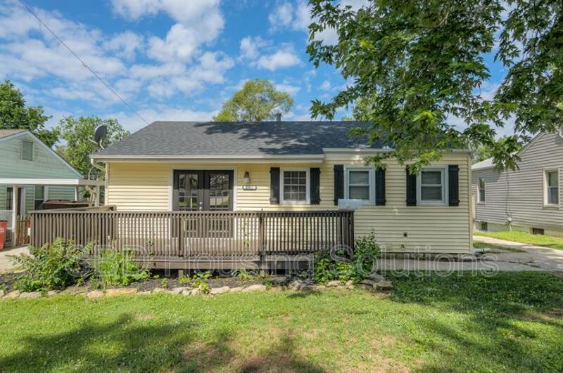 Independence House: 2912 Englewood Terr
