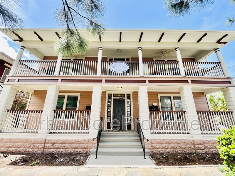 St. Petersburg Condo: 430 5th St N