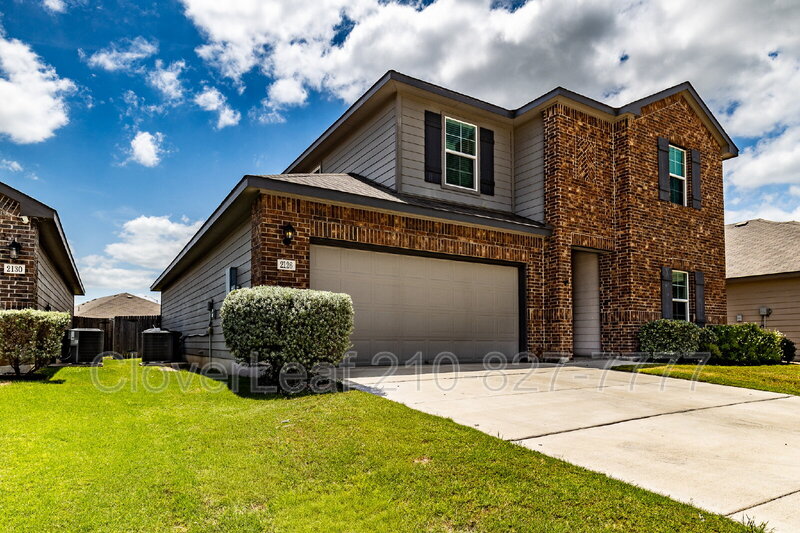 New Braunfels House: 2126 Silver Maple