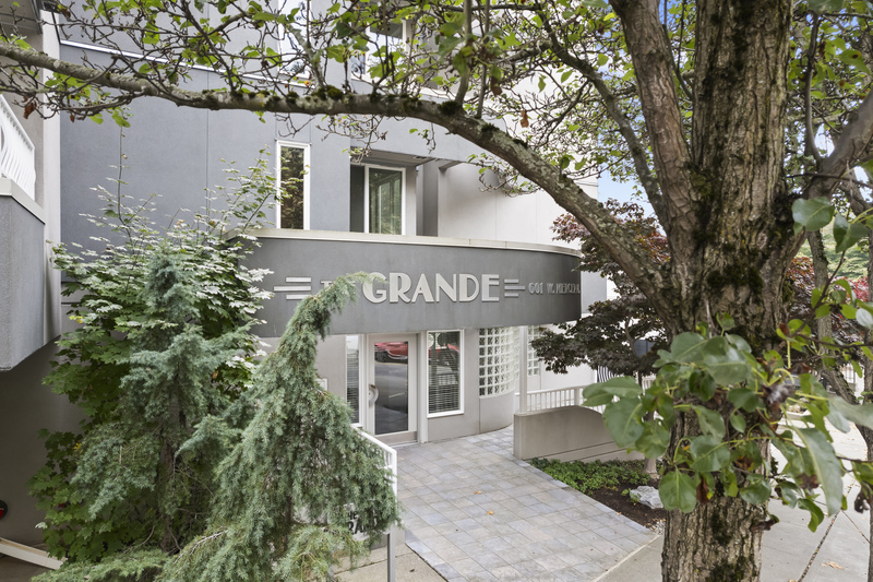 Seattle Condo: 601 W Mercer PL