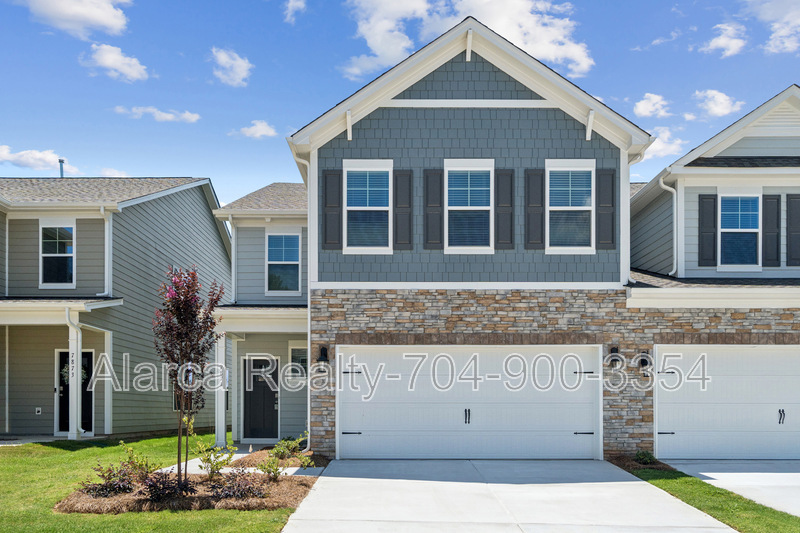 Sherrills Ford Townhome: 7871 Iron Rd