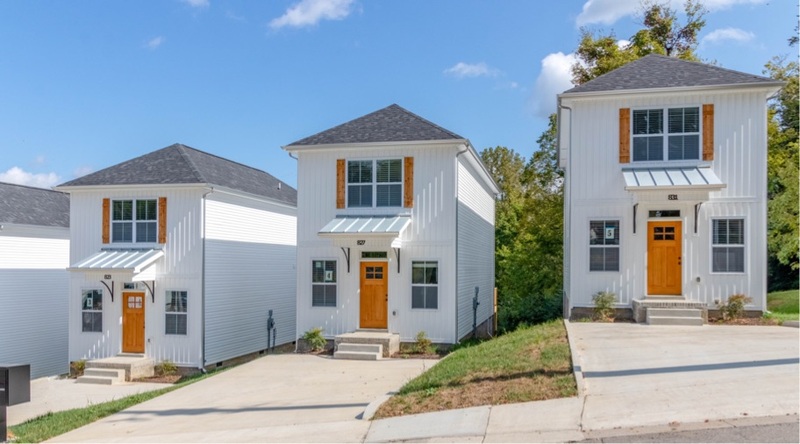 Clarksville Condo: 827 Charlotte Street