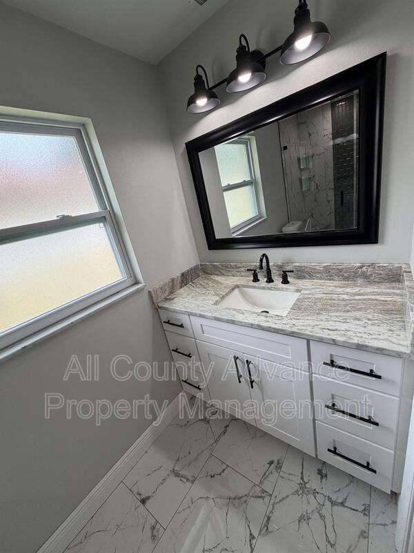 Main Rental Photo 13