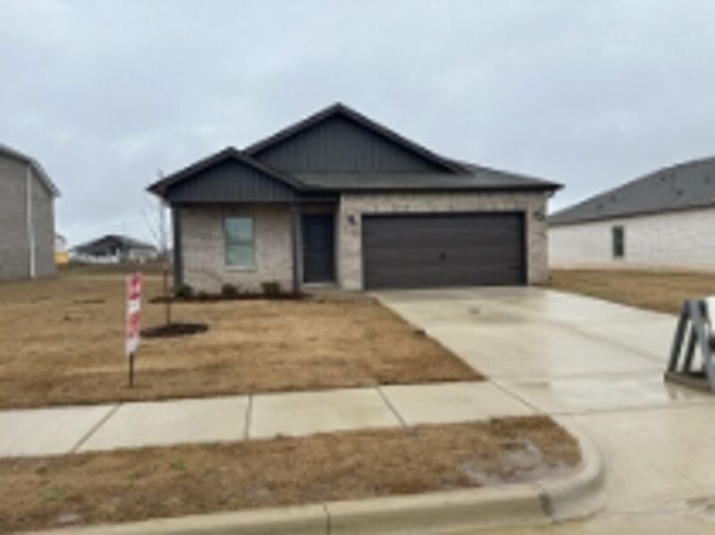 Hazel Green House: 143 Havner Drive