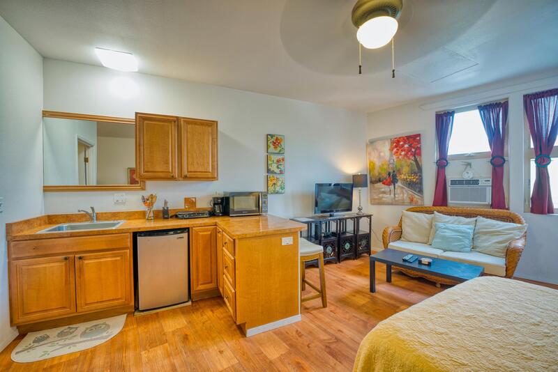 Hilo Condo: 332 Keawe Street - 5