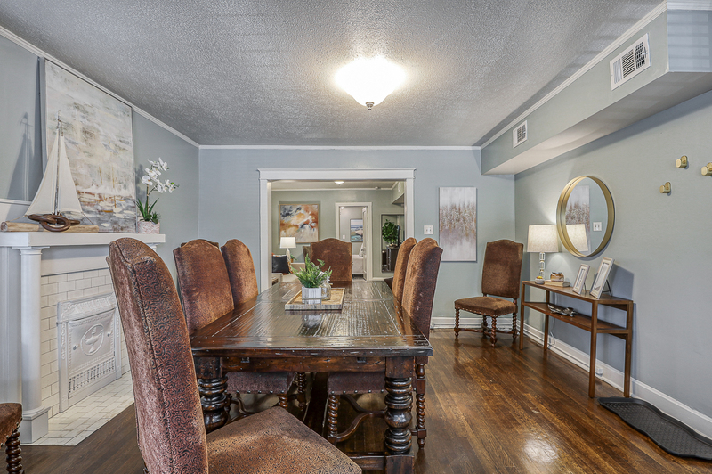 Kansas City Condo: 3402 Gillham Rd - 1S