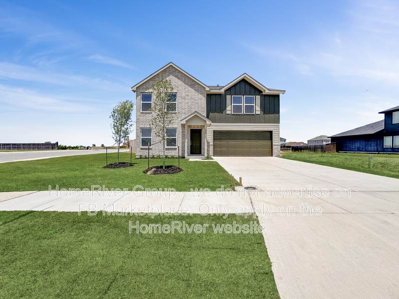 Seguin House: 408 Jacks Pl