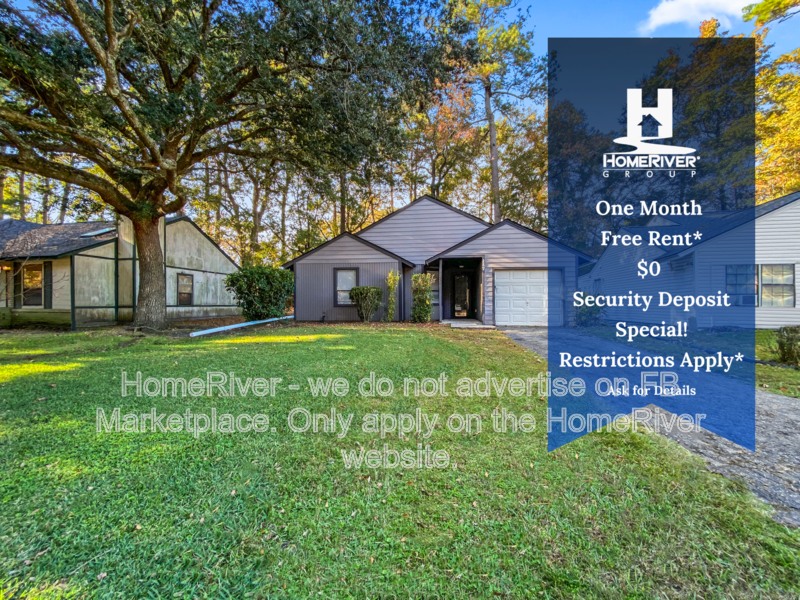 Ladson House: 147 Mickler Dr