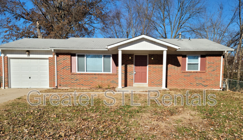 Saint Peters House: 13 Griffin Dr