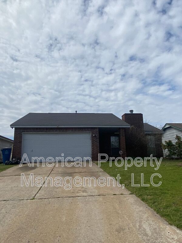 Tulsa House: 6318 S Newport Ave