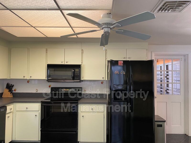 14 Golf View Drive Englewood FL 34223 - Photo 16