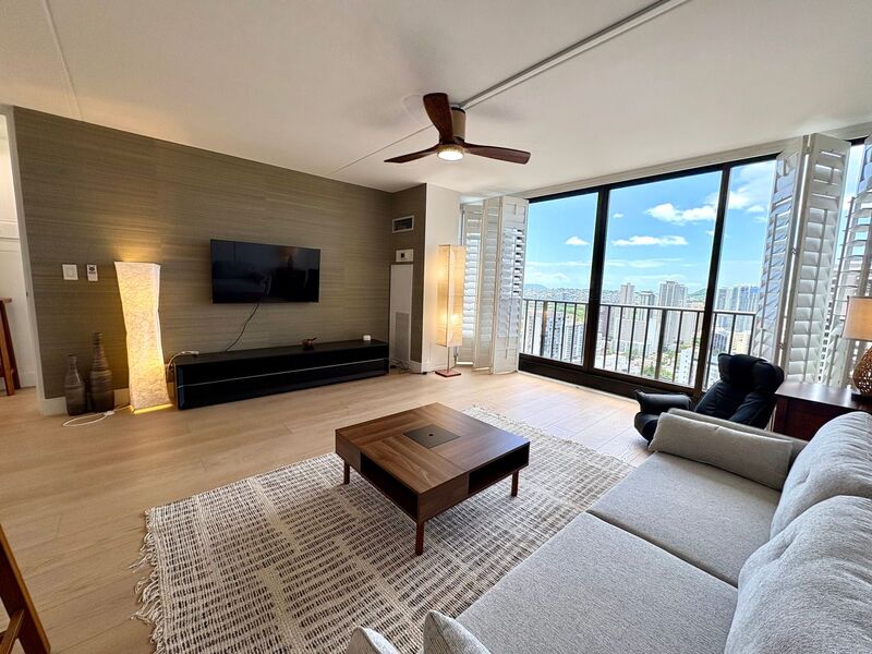 Honolulu Condo: 411 Hobron Lane